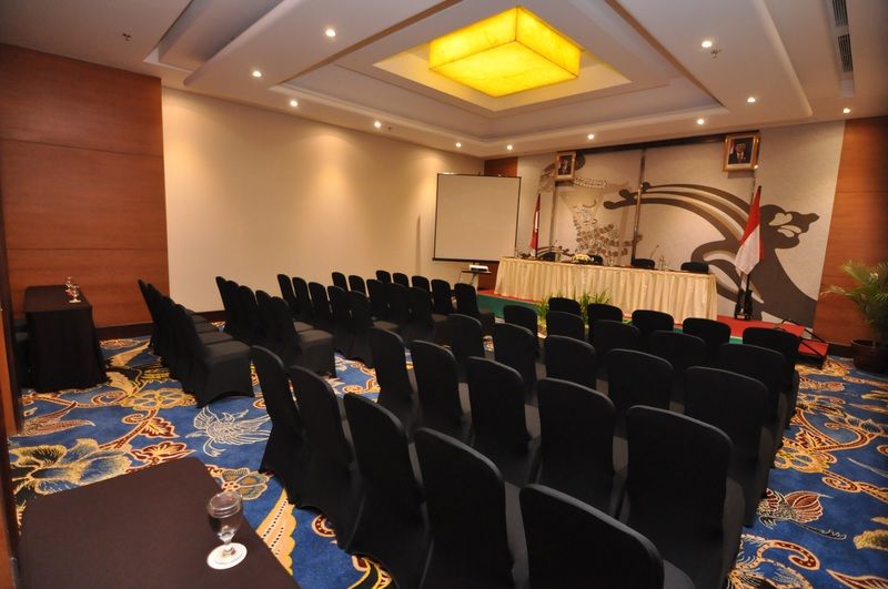 Sahid Raya Hotel&convention 4*